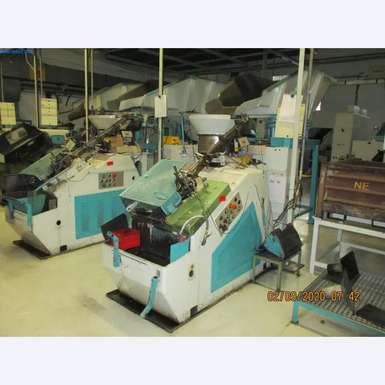 Maschinen zur Herstellung von Schrauben, Bolzen und Befestigungsmitteln-1