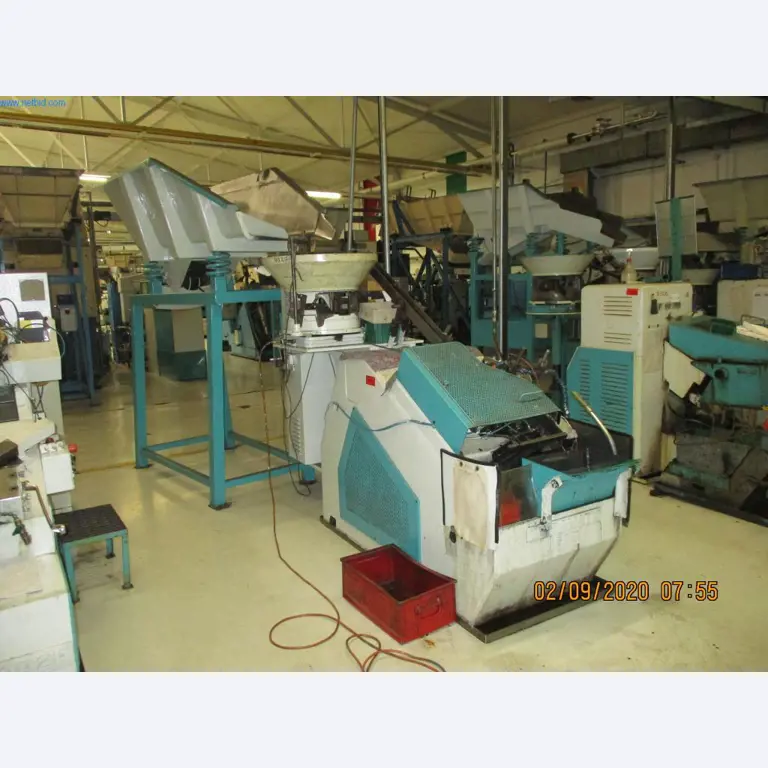 Maschinen zur Herstellung von Schrauben, Bolzen und Befestigungsmitteln-1