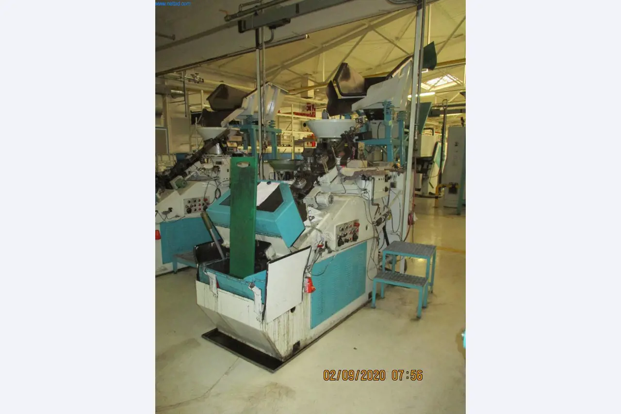 Machinery for the production of fasteners, screws and bolts -2