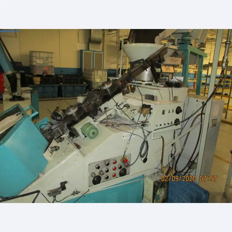 Maschinen zur Herstellung von Schrauben, Bolzen und Befestigungsmitteln-3