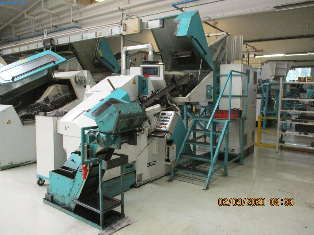 Máquinas para la fabricación de tornillos, pernos y elementos de fijación-1