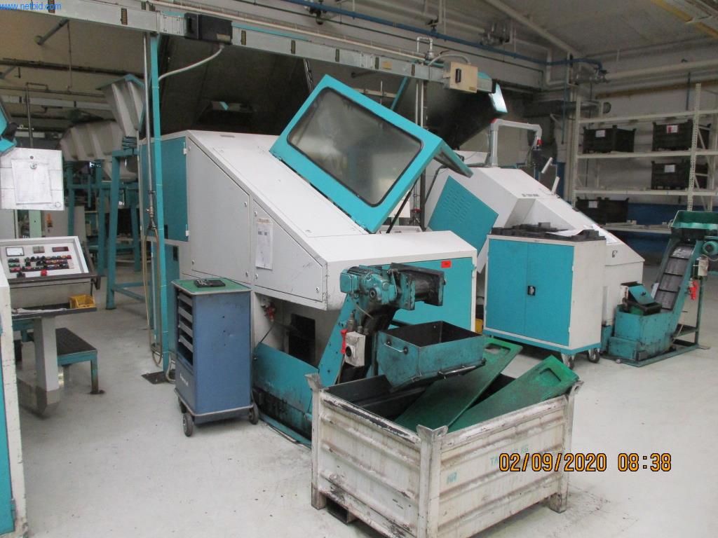 Máquinas para la fabricación de tornillos, pernos y elementos de fijación-2