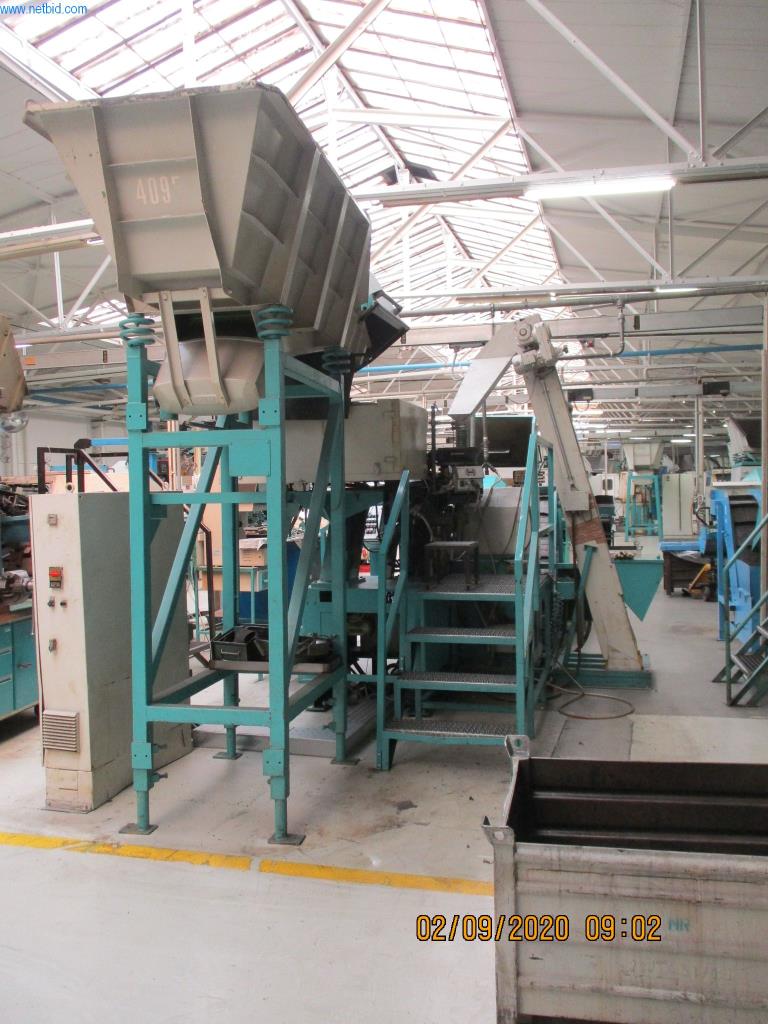 Máquinas para la fabricación de tornillos, pernos y elementos de fijación-3