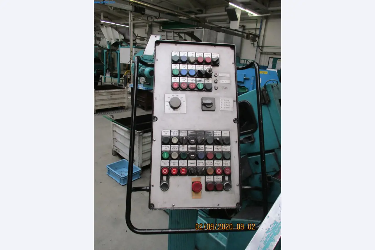 Maschinen zur Herstellung von Schrauben, Bolzen und Befestigungsmitteln-5