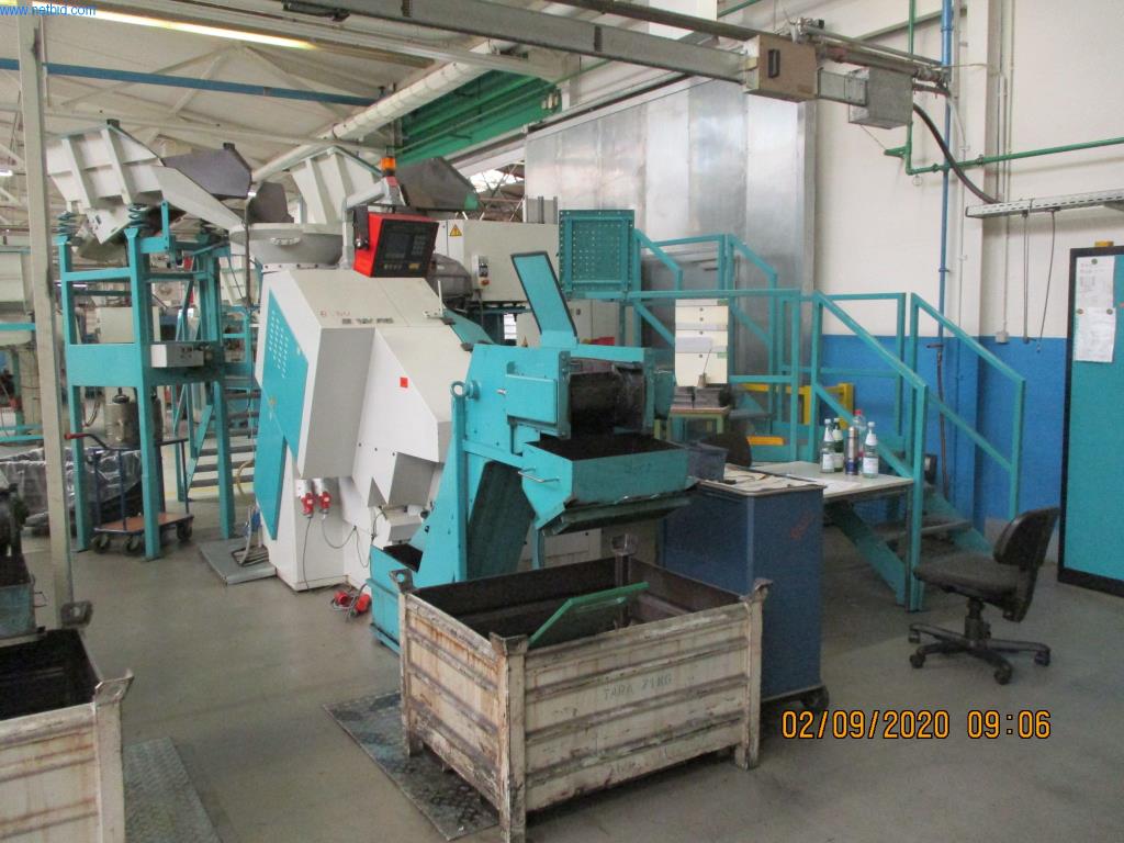 Máquinas para la fabricación de tornillos, pernos y elementos de fijación-1