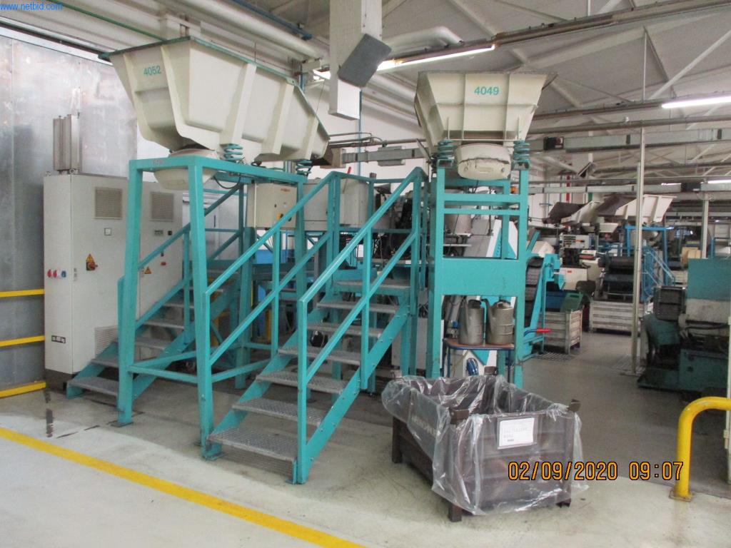 Máquinas para la fabricación de tornillos, pernos y elementos de fijación-3