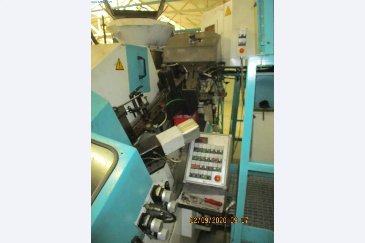 Maschinen zur Herstellung von Schrauben, Bolzen und Befestigungsmitteln-4