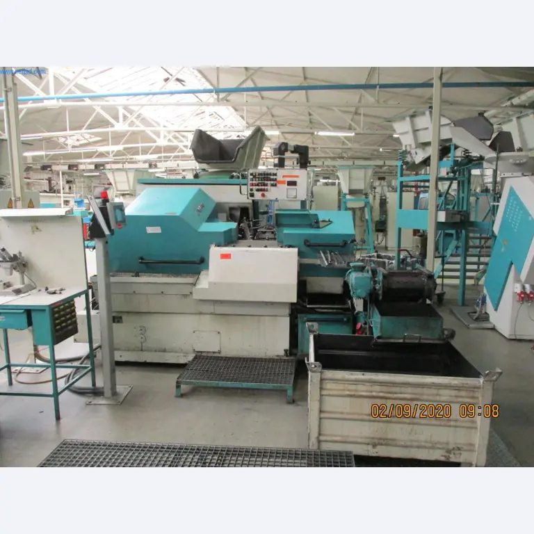Machines voor de productie van schroeven, bouten en bevestigingsmiddelen-1