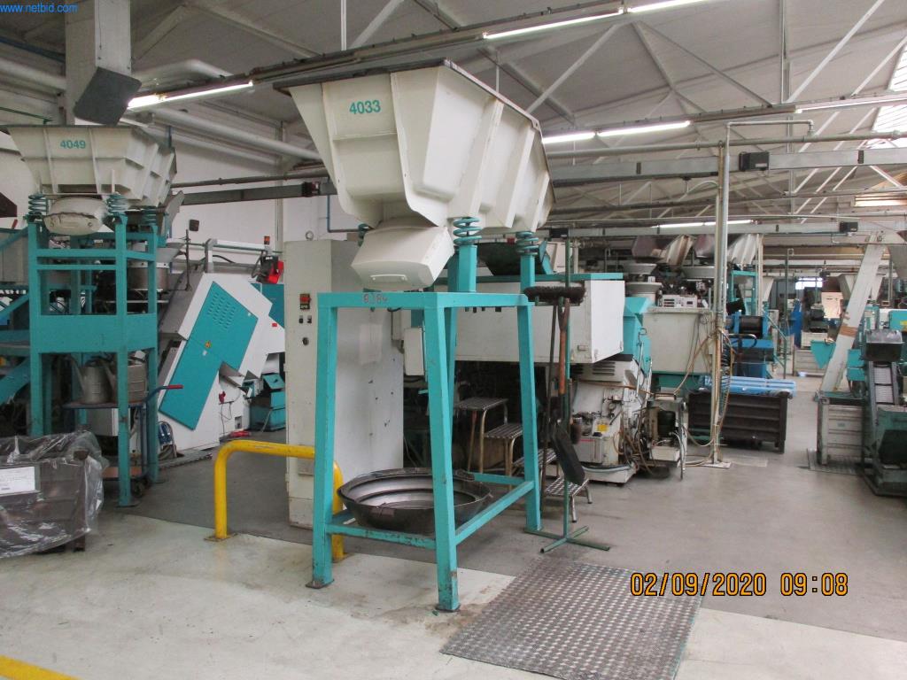 Máquinas para la fabricación de tornillos, pernos y elementos de fijación-2