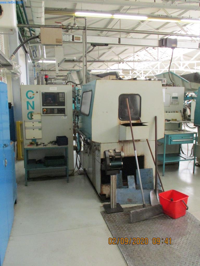 Máquinas para la fabricación de tornillos, pernos y elementos de fijación-2