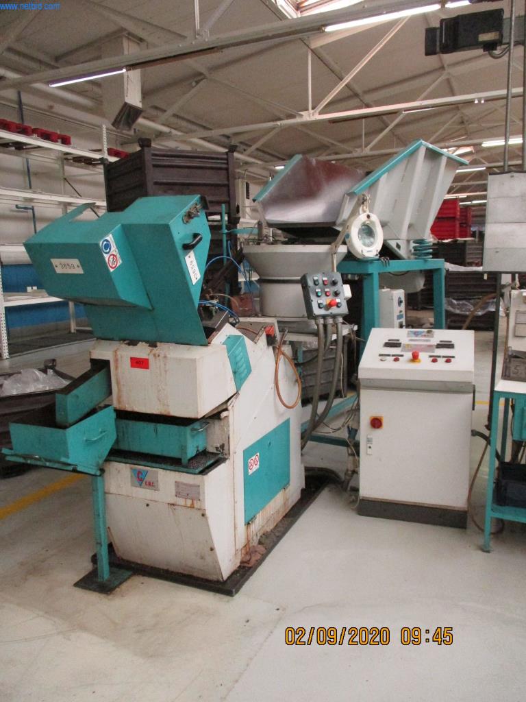 Máquinas para la fabricación de tornillos, pernos y elementos de fijación-1