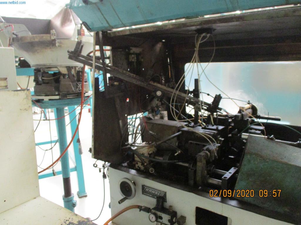 Máquinas para la fabricación de tornillos, pernos y elementos de fijación-2