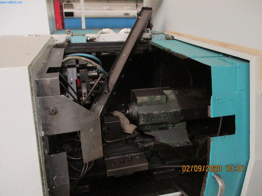 Máquinas para la fabricación de tornillos, pernos y elementos de fijación-2