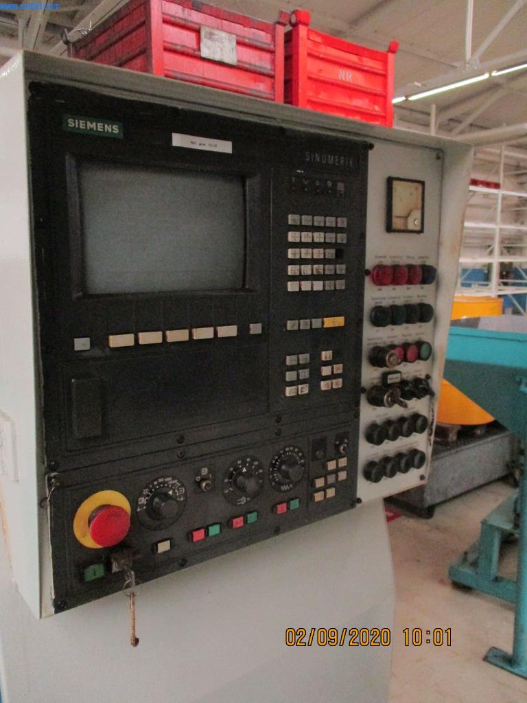 Máquinas para la fabricación de tornillos, pernos y elementos de fijación-3