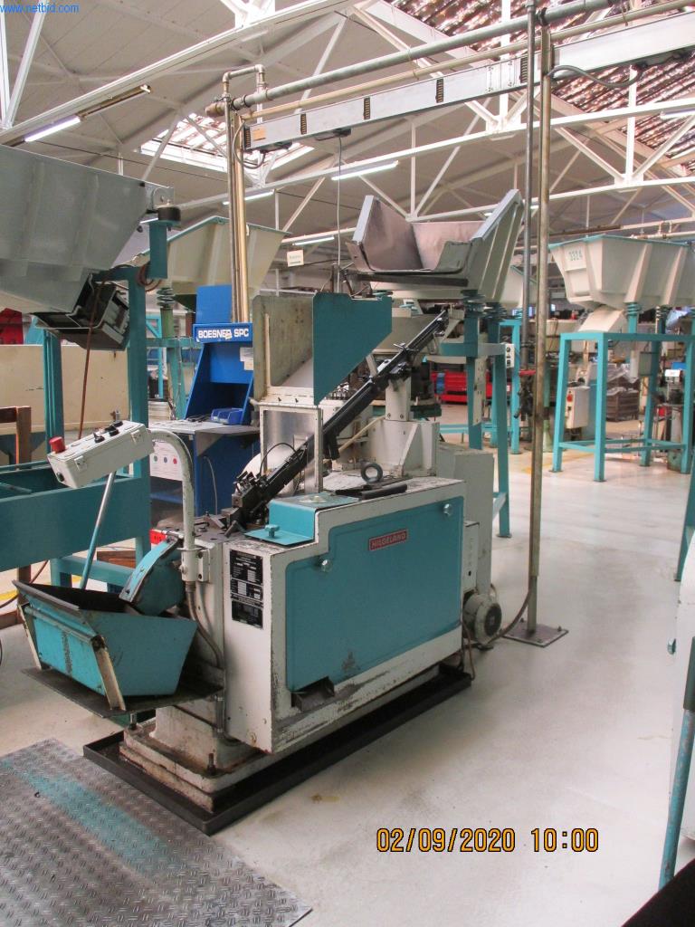 Máquinas para la fabricación de tornillos, pernos y elementos de fijación-2