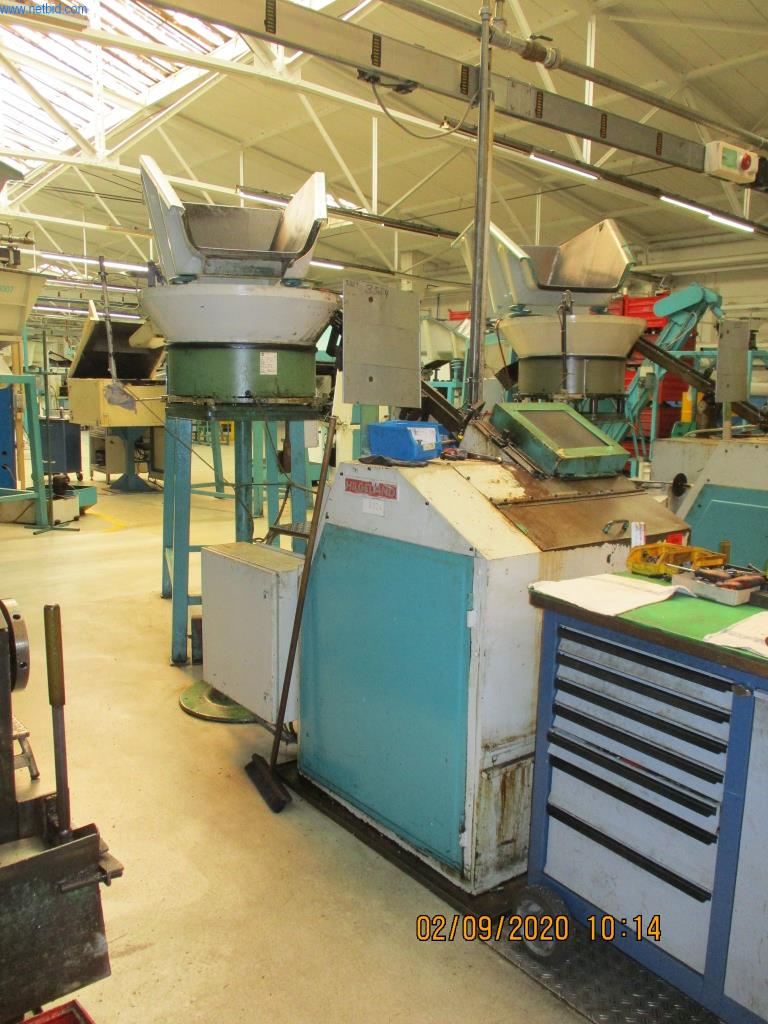 Máquinas para la fabricación de tornillos, pernos y elementos de fijación-2