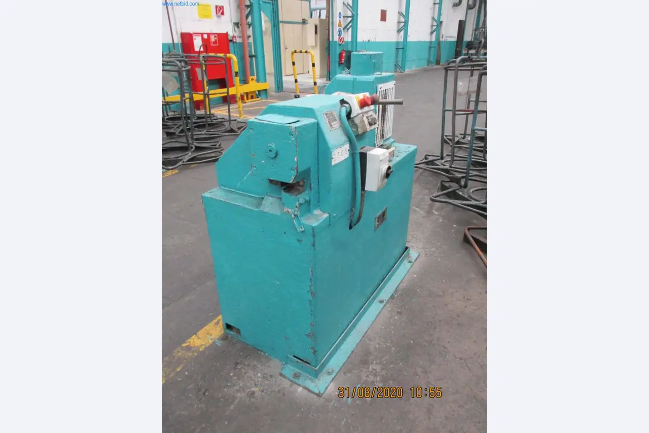 Máquinas para a produção de parafusos, cavilhas e elementos de fixação-2