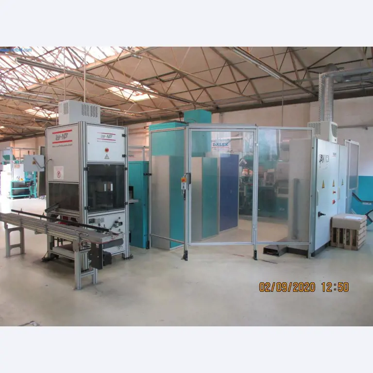 Machines pour la fabrication de vis, de boulons et de matériel de fixation-4