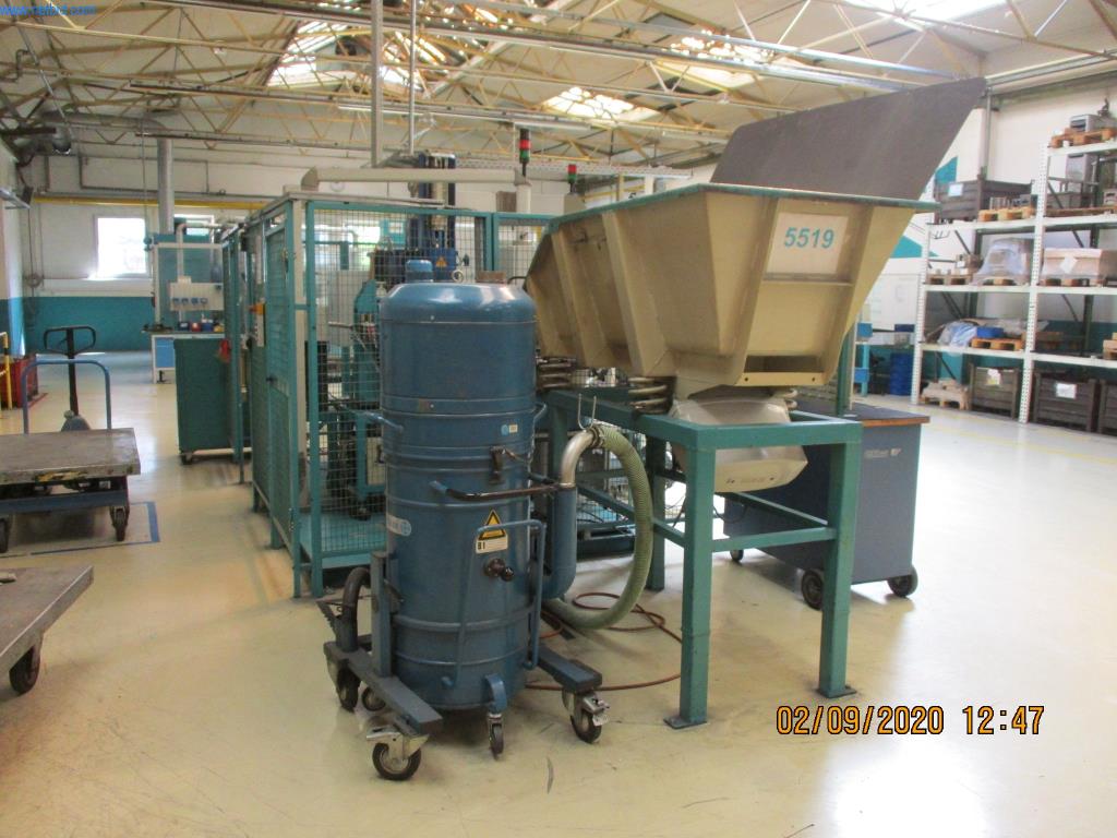 Máquinas para la fabricación de tornillos, pernos y elementos de fijación-10