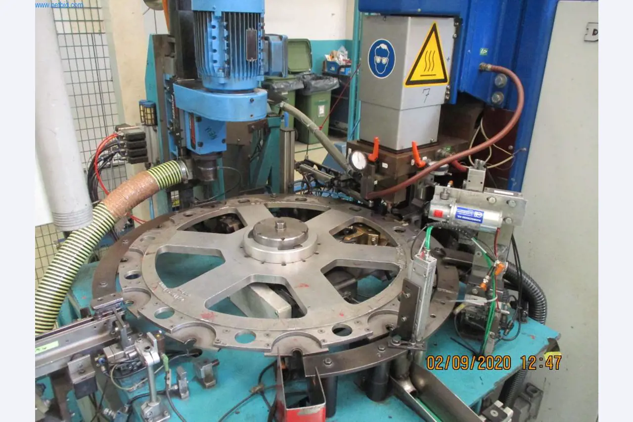 Machinery for the production of fasteners, screws and bolts -7