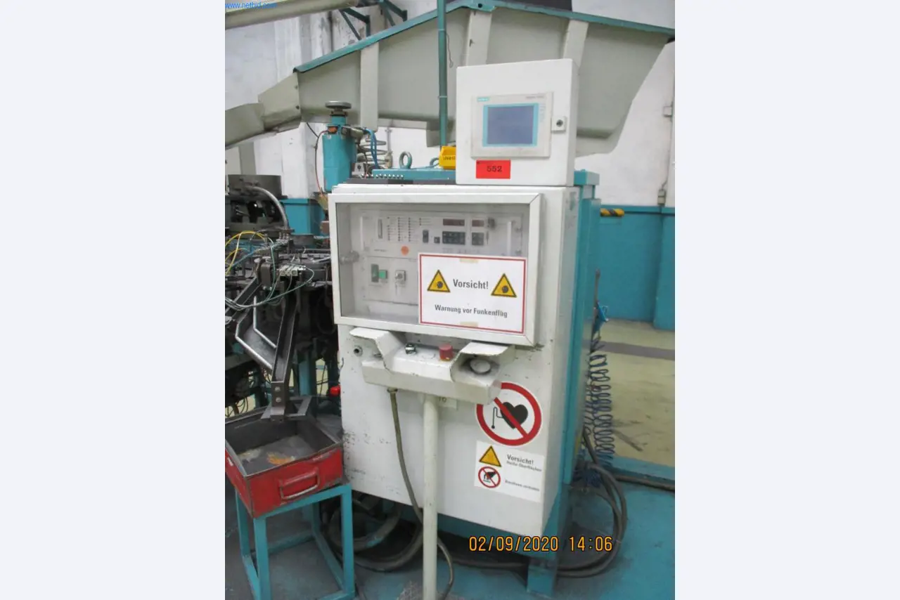 Stroji za proizvodnjo vijakov, sornikov in pritrdilnih elementov-3