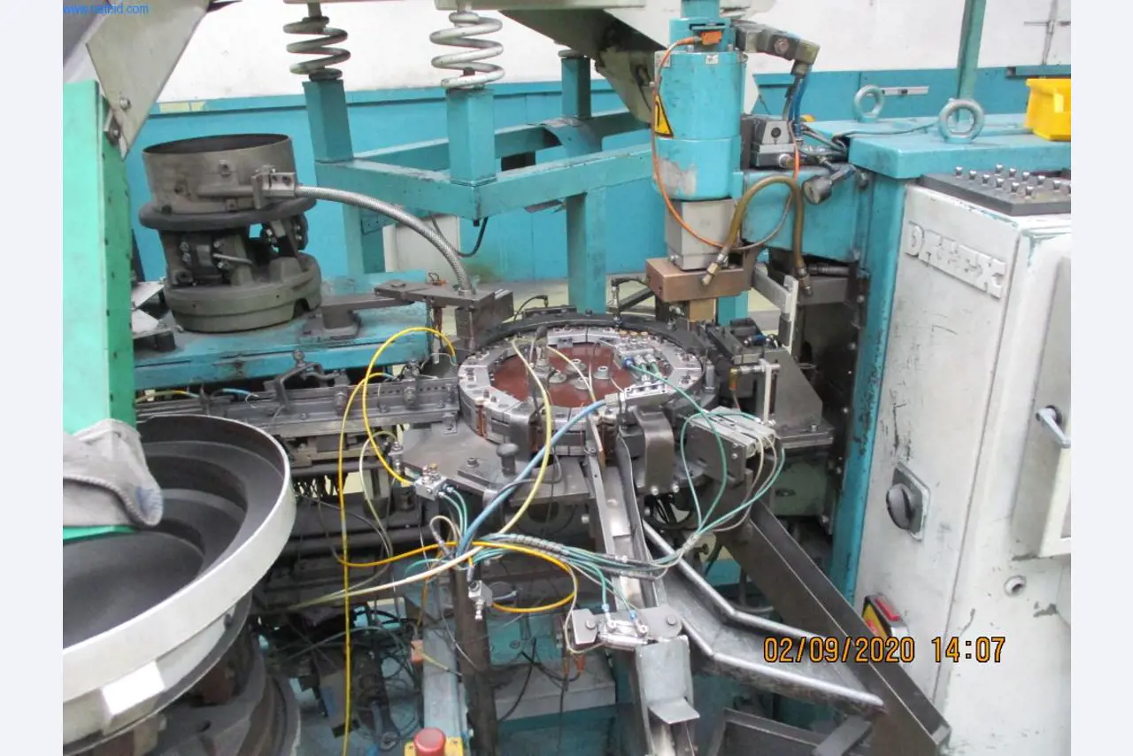 Stroji za proizvodnjo vijakov, sornikov in pritrdilnih elementov-4