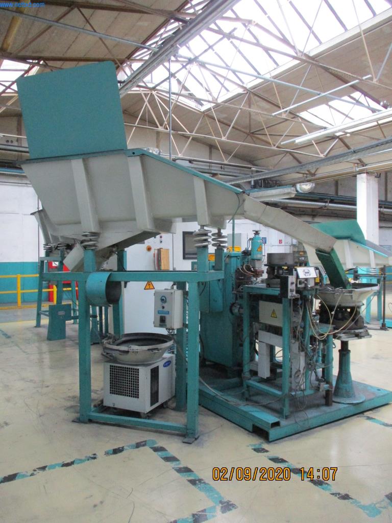 Máquinas para la fabricación de tornillos, pernos y elementos de fijación-5