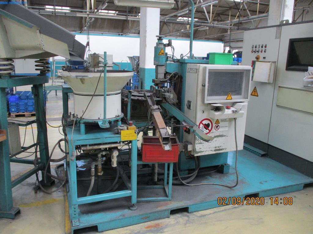 Máquinas para la fabricación de tornillos, pernos y elementos de fijación-2