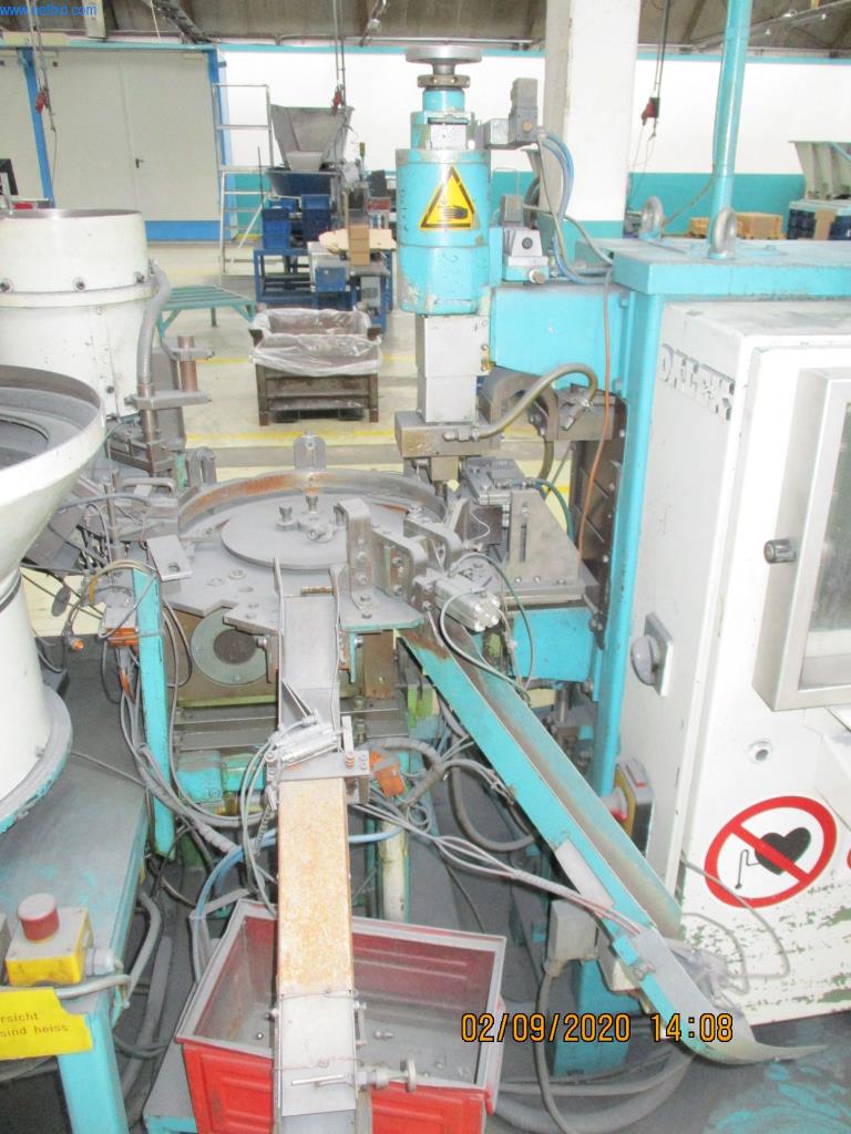 Máquinas para la fabricación de tornillos, pernos y elementos de fijación-3