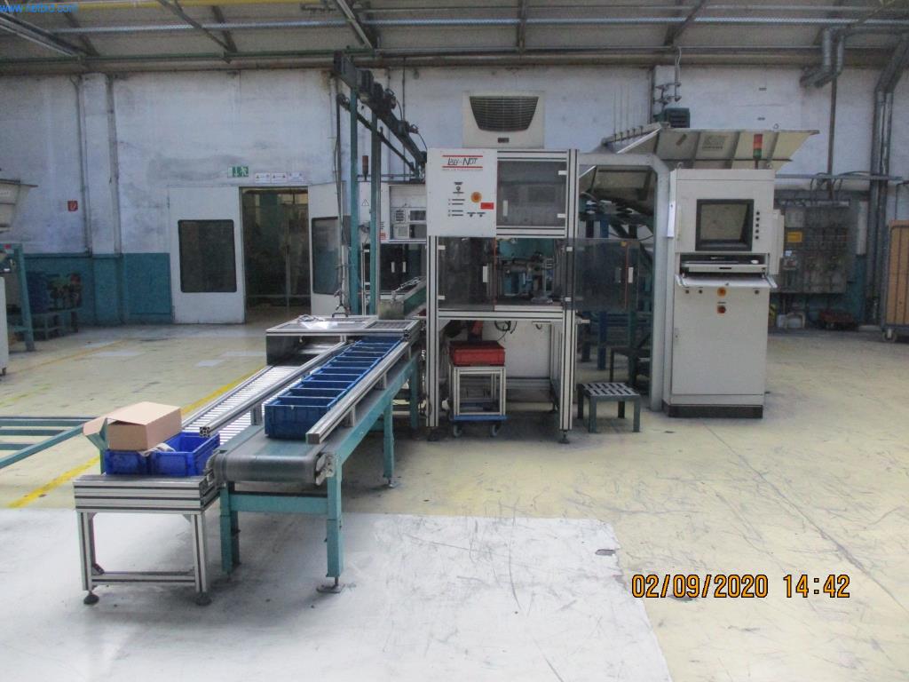 Máquinas para la fabricación de tornillos, pernos y elementos de fijación-1