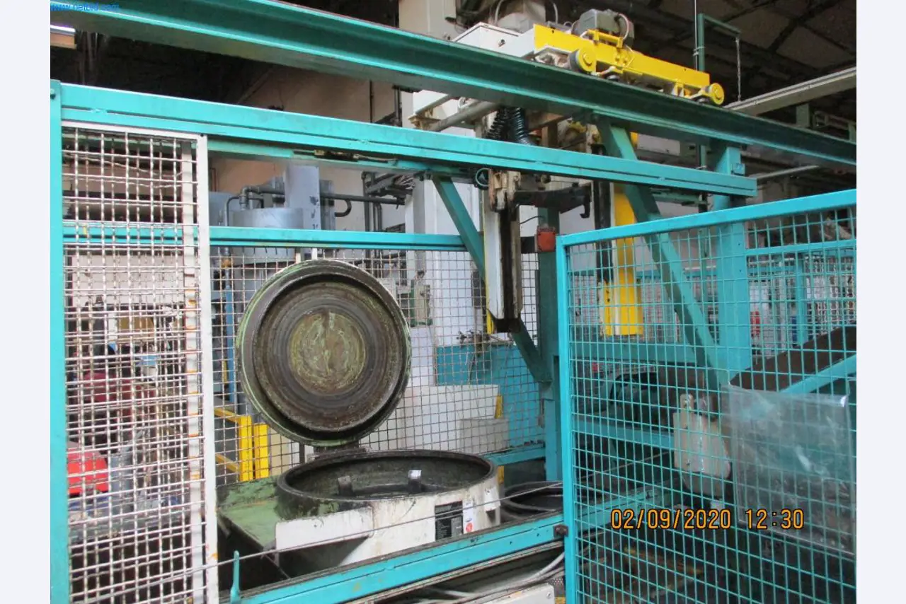 Máquinas para la fabricación de tornillos, pernos y elementos de fijación-3