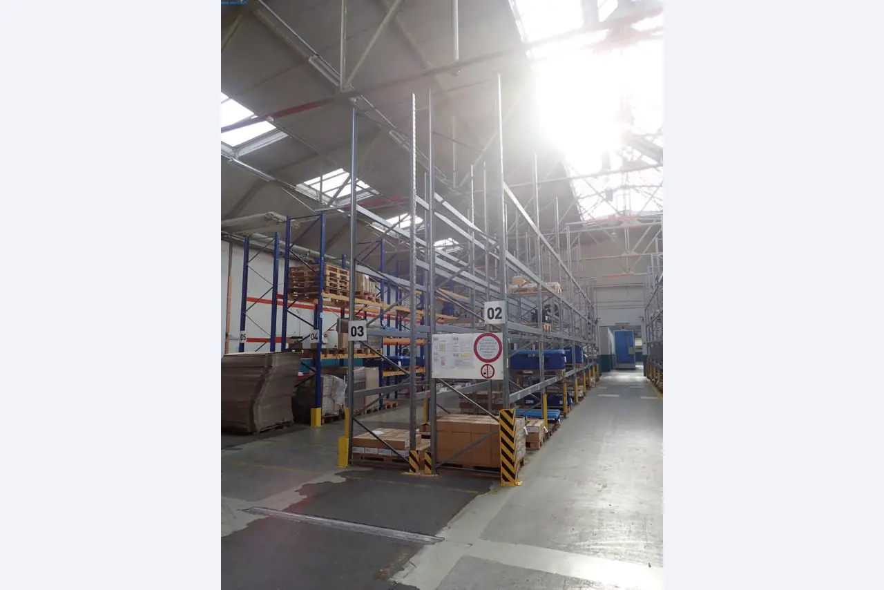 Machines voor de productie van schroeven, bouten en bevestigingsmiddelen-3
