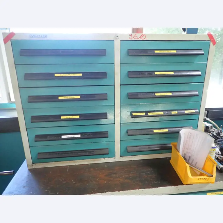 Máquinas para la fabricación de tornillos, pernos y elementos de fijación-2