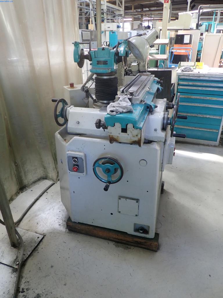 Máquinas para la fabricación de tornillos, pernos y elementos de fijación-2