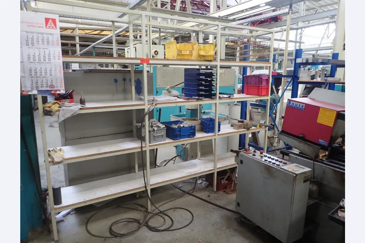 Stroje na výrobu šroubů, svorníků a spojovacího materiálu-3