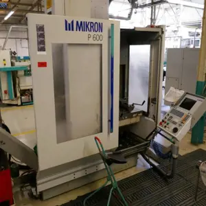 1  Centro de mecanizado CNC