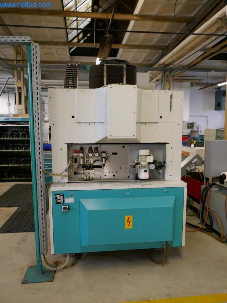 Máquinas para la fabricación de tornillos, pernos y elementos de fijación-5