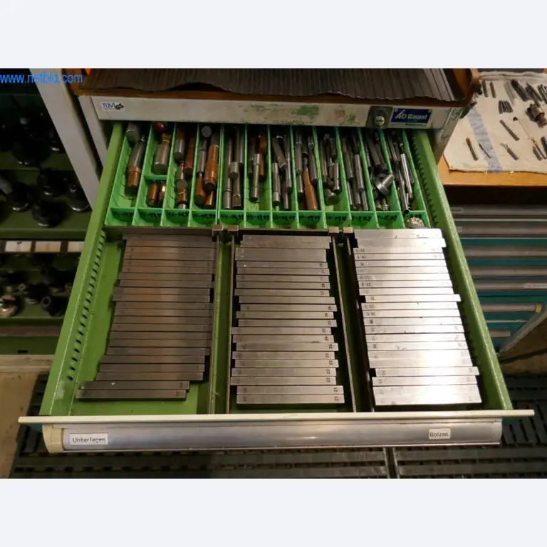 Stroji za proizvodnjo vijakov, sornikov in pritrdilnih elementov-3