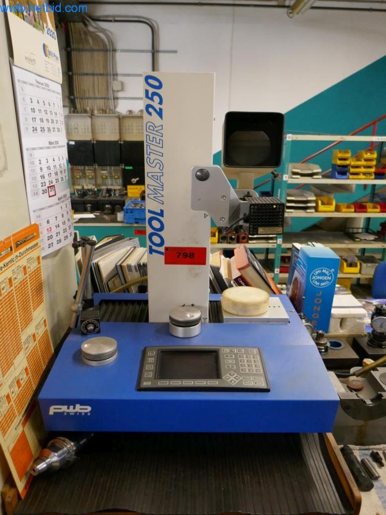 Máquinas para la fabricación de tornillos, pernos y elementos de fijación-2