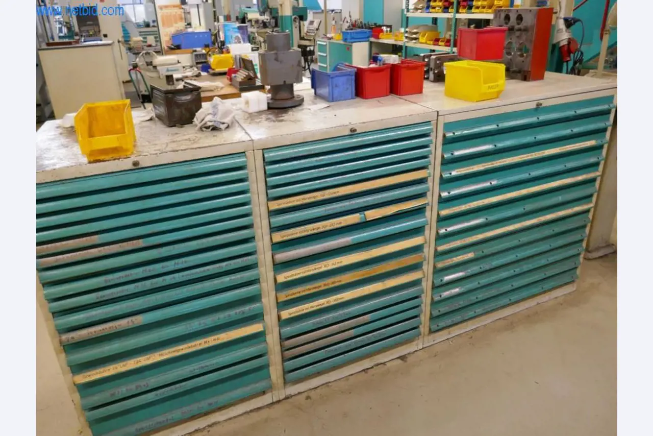 Máquinas para la fabricación de tornillos, pernos y elementos de fijación-2