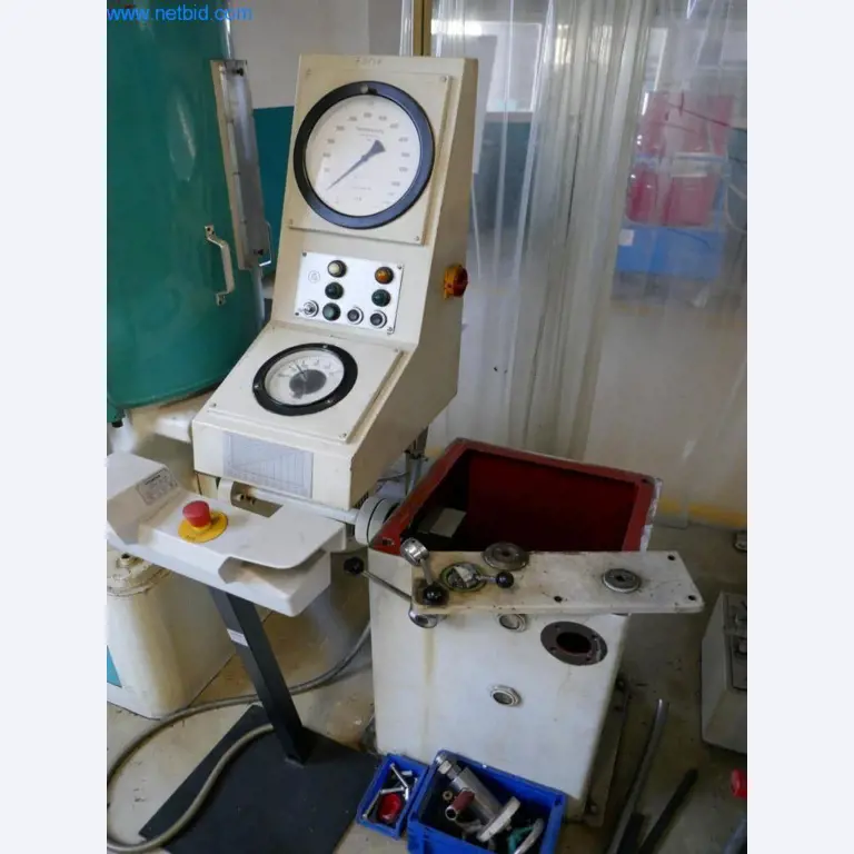 Stroji za proizvodnjo vijakov, sornikov in pritrdilnih elementov-2