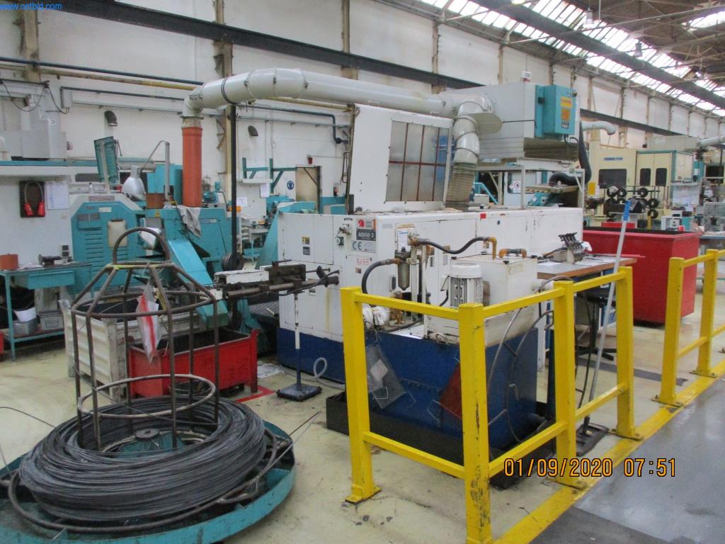 Máquinas para la fabricación de tornillos, pernos y elementos de fijación-1