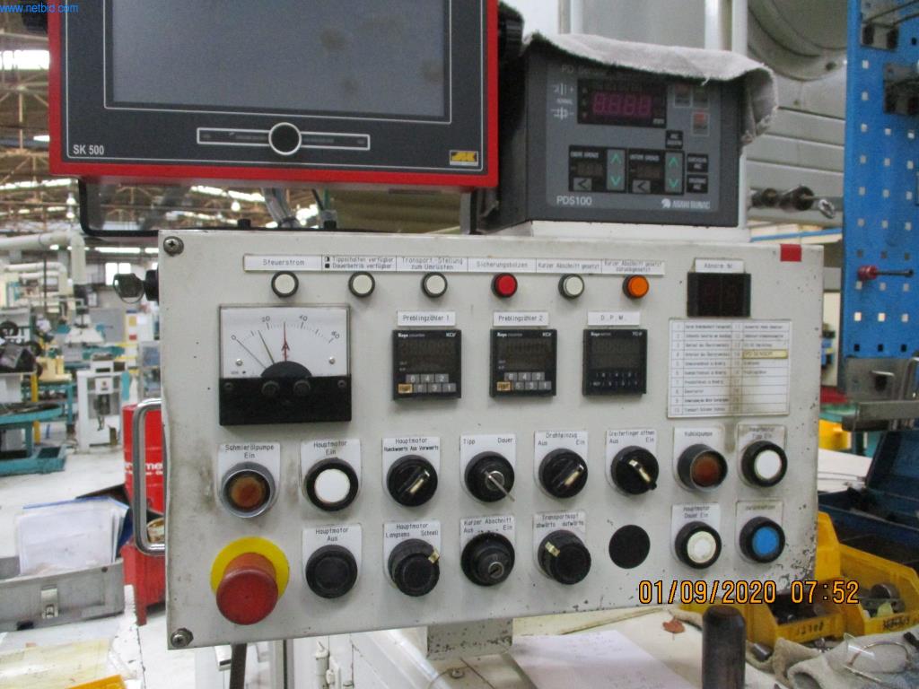 Máquinas para la fabricación de tornillos, pernos y elementos de fijación-4