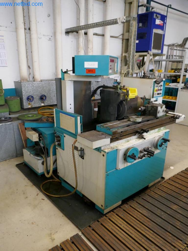 Máquinas para la fabricación de tornillos, pernos y elementos de fijación-1