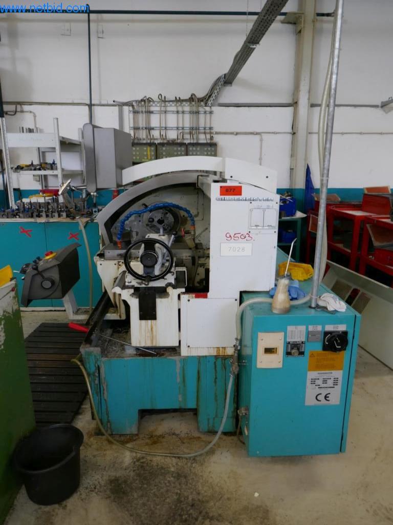 Máquinas para la fabricación de tornillos, pernos y elementos de fijación-2