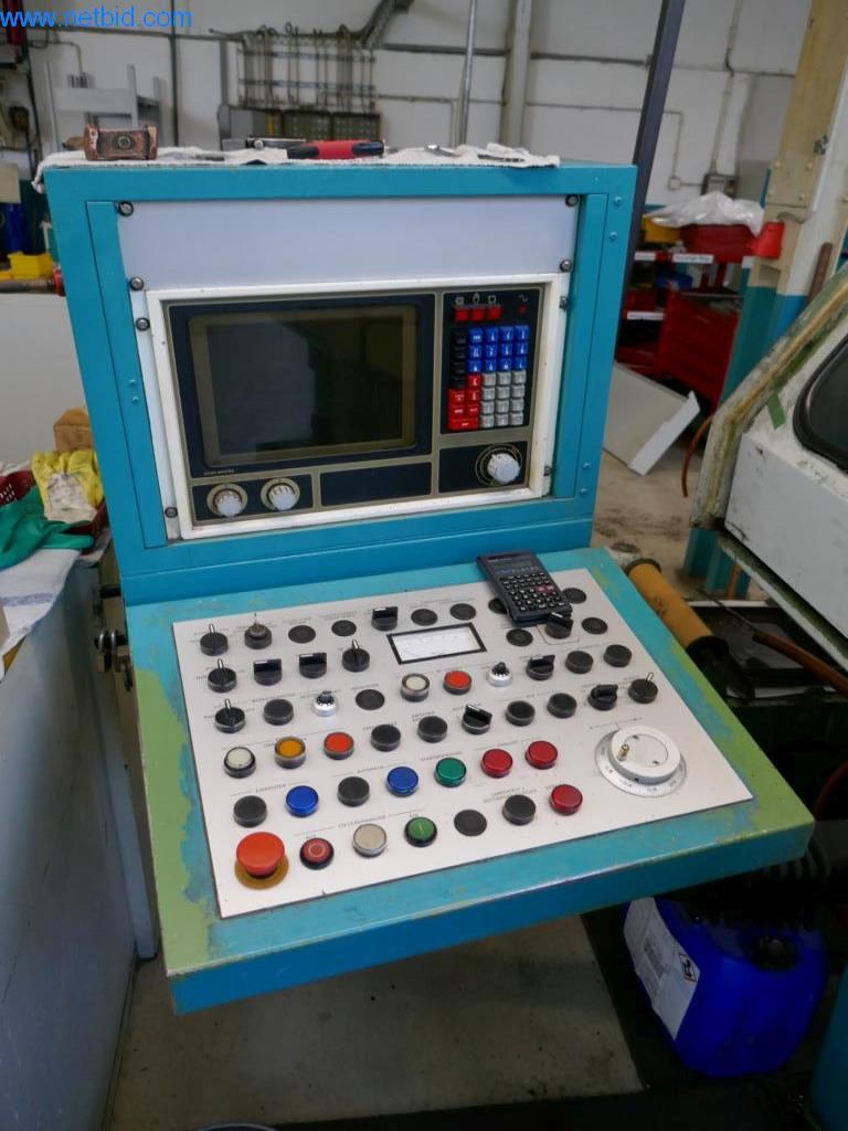 Máquinas para la fabricación de tornillos, pernos y elementos de fijación-2