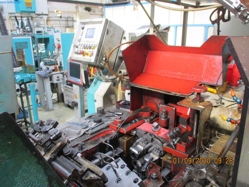 Máquinas para la fabricación de tornillos, pernos y elementos de fijación-3