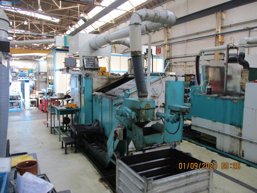 Máquinas para la fabricación de tornillos, pernos y elementos de fijación-1