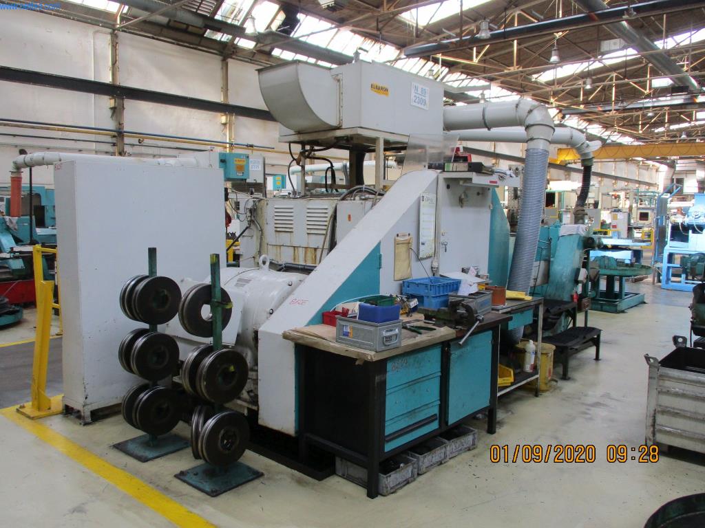 Máquinas para la fabricación de tornillos, pernos y elementos de fijación-3