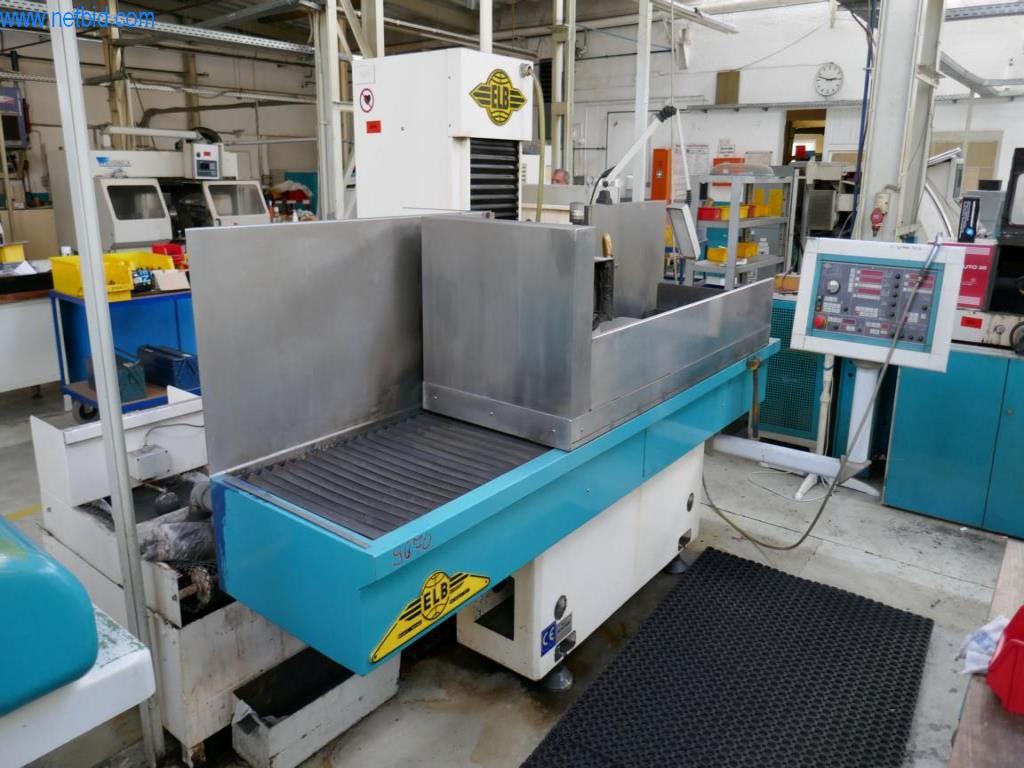 Máquinas para la fabricación de tornillos, pernos y elementos de fijación-1